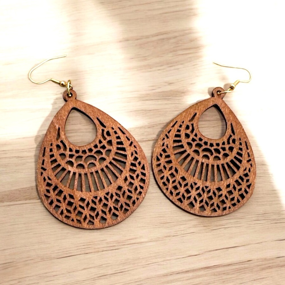 New!‎ Trendy Bohemian Wood Mandala Earrings